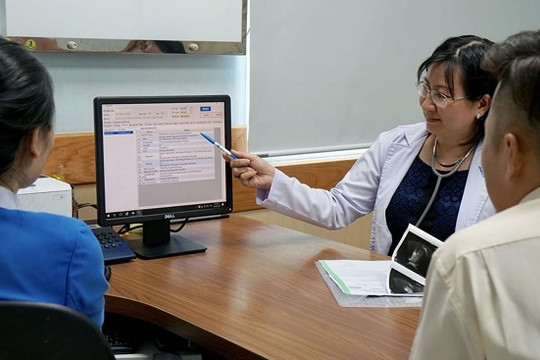 Chuyển đổi số trong ngành y tế còn chậm