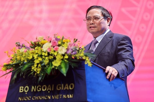 94 cơ quan đại diện Việt Nam ở nước ngoài phải là những cây "ăng-ten" nhạy bén, tin cậy