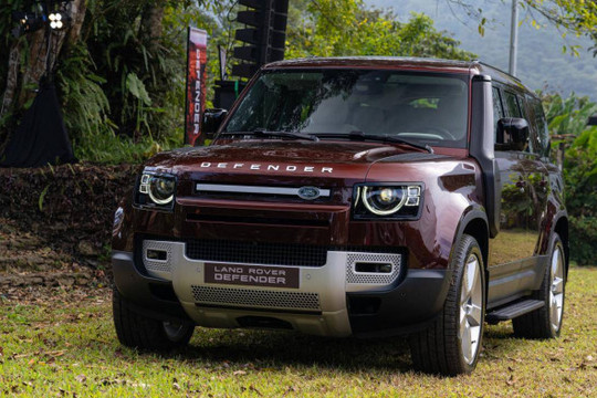 Land Rover Defender 130 ra mắt tại Việt Nam, giá từ 6 tỷ đồng