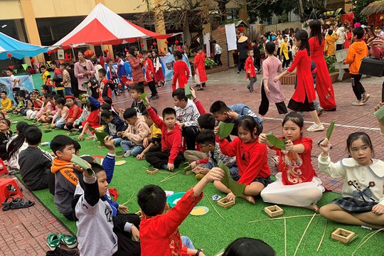 Tái hiện không gian Tết xưa tại trường học