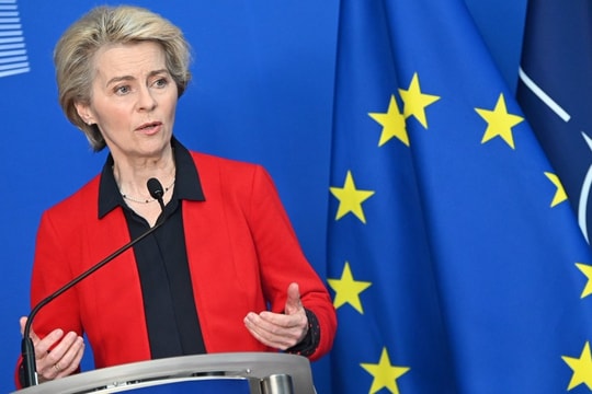 Tin vắn thế giới ngày 14/1: EU sắp giải ngân gói hỗ trợ 18 tỷ euro cho Ukraine