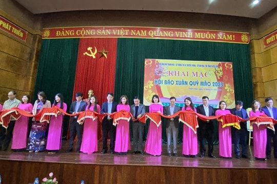 Thanh Hóa: Khai mạc Hội Báo Xuân Quý Mão 2023