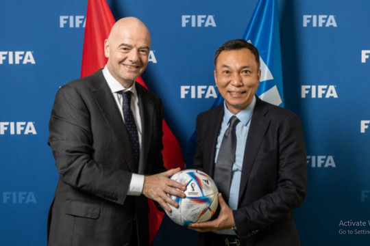 Chủ tịch FIFA dự khán trận Thái Lan - Việt Nam