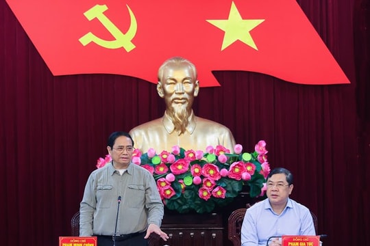 Thủ tướng: Nam Định còn thiếu con đường chiến lược để kết nối vùng