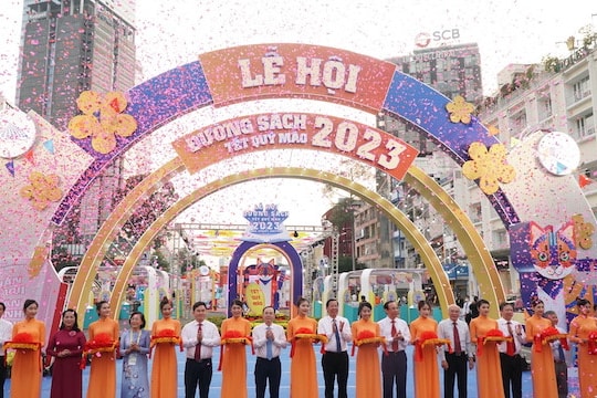 TPHCM: Khai mạc Lễ hội đường sách Tết Quý Mão 2023
