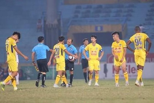 VPF lên tiếng về vấn đề CLB Hoàng Anh Gia Lai "dọa bỏ giải"