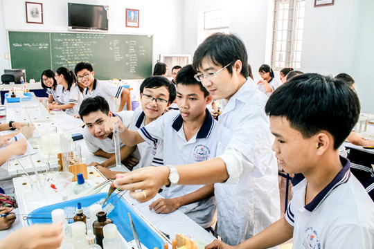 Mục tiêu chương trình giáo dục phổ thông mới là lấy người học làm trung tâm