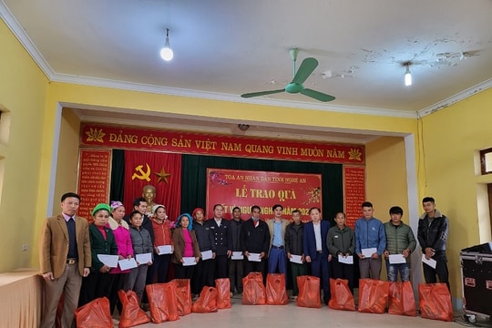 Nhiều hoạt động an sinh xã hội trong dịp đầu xuân của TAND tỉnh Nghệ An