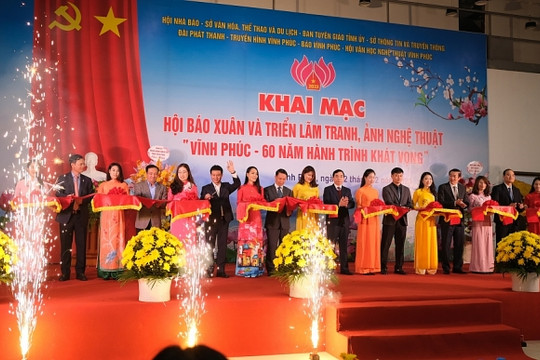 Vĩnh Phúc: Hội báo xuân mừng Đảng, mừng Xuân Quý Mão 2023