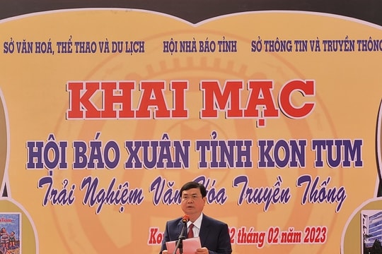 Kon Tum: Khai mạc Hội báo Xuân Quý Mão 2023
