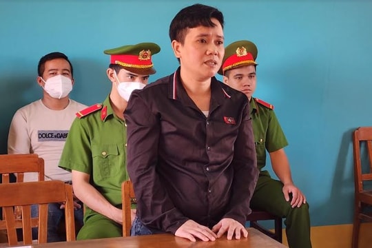 Lĩnh 8 năm tù vì đâm chết người