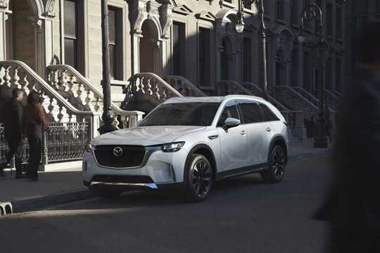 Mazda CX-90 trình làng