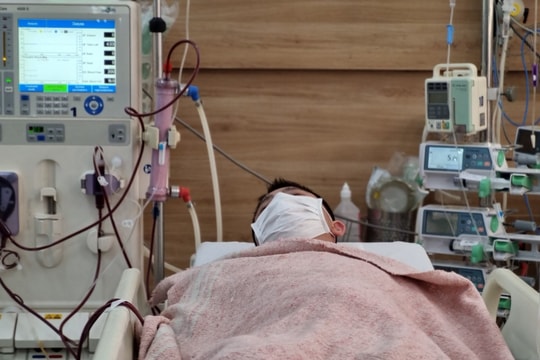 2 người bị ngộ độc rượu ngâm củ ấu tẩu