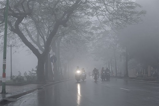 Miền Bắc tiếp tục mưa phùn và sương mù nhiều ngày