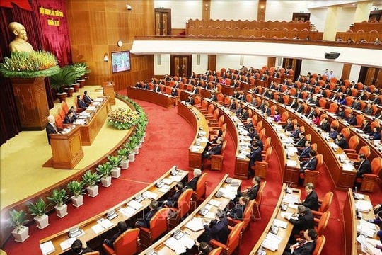 Cán bộ có tín nhiệm thấp phải kịp thời xem xét đưa ra khỏi quy hoạch, cho từ chức, miễn nhiệm