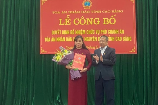 TAND tỉnh Cao Bằng trao quyết định bổ nhiệm Phó Chánh án TAND huyện Nguyên Bình