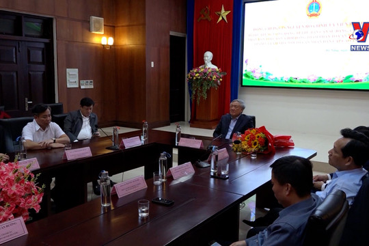 Chánh án TANDTC Nguyễn Hòa Bình làm việc với TAND cấp cao tại Đà Nẵng