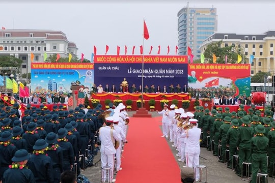 Thanh niên Đà Nẵng, Quảng Nam và Quảng Ngãi hăng hái lên đường nhập ngũ