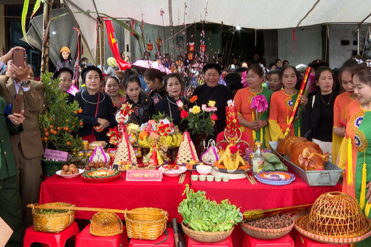 Văn Quan, Lạng Sơn: Phát huy giá trị văn hóa truyền thống qua lễ hội Chợ Bãi