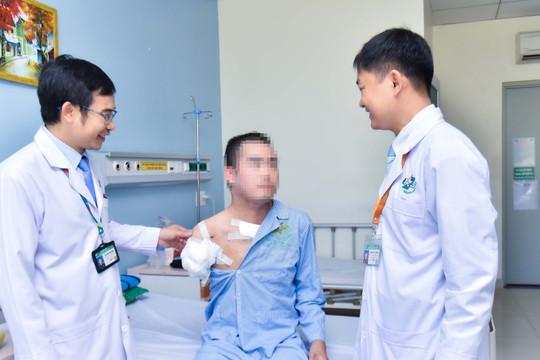 Thanh niên phải cắt bỏ tay vì nhiễm khuẩn thường gặp