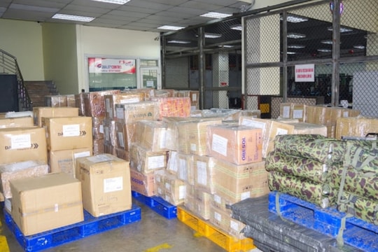 Quân đội tập kết 35 tấn hàng sang hỗ trợ Thổ Nhĩ Kỳ khắc phục hậu quả động đất