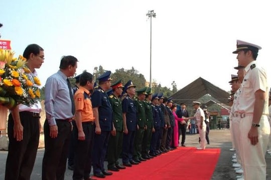 Tàu tuần tra SETTSU của Lực lượng bảo vệ bờ biển Nhật Bản thăm TP Đà Nẵng