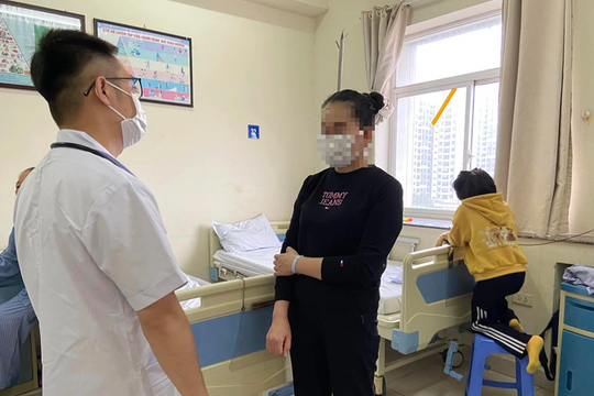 Bé 8 tuổi sút cân, khát nước, đi khám phát hiện mắc đái tháo đường