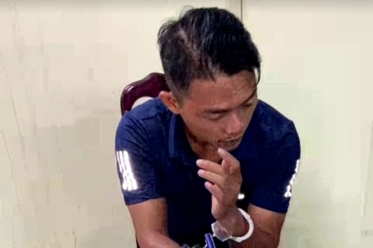 Cựu nhân viên ngân hàng lừa đảo lấy tiền trả nợ