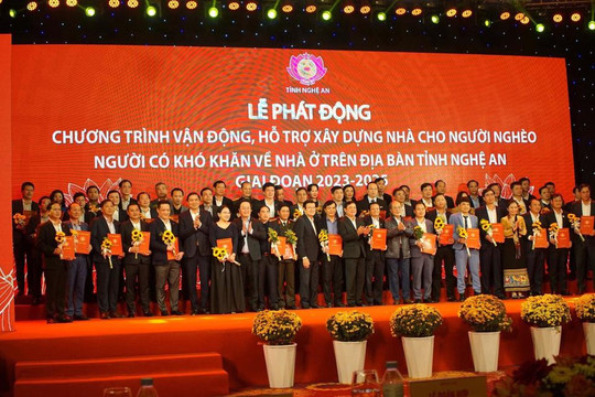 Phát động ủng hộ xóa 200 nhà tạm cho đồng bào vùng cao ở Nghệ An