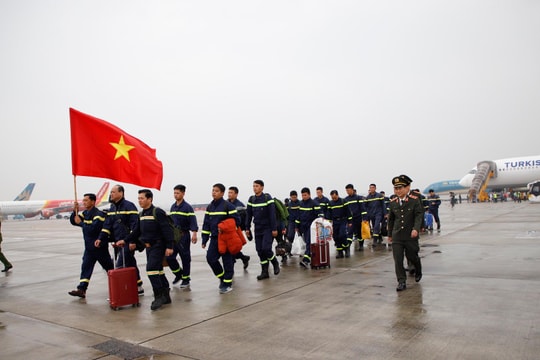 Đoàn cứu nạn cứu hộ Bộ Công an hoàn thành xuất sắc nhiệm vụ trở về từ Thổ Nhĩ Kỳ
