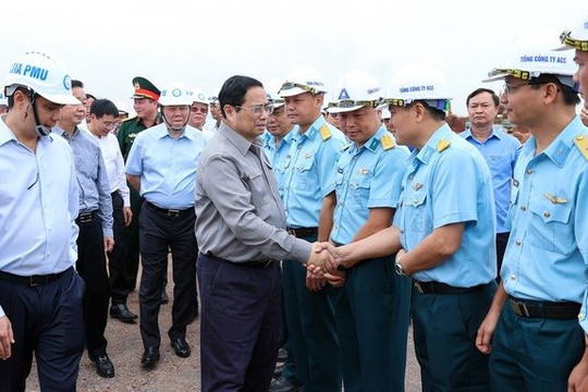 Thủ tướng phân công giải quyết vướng mắc trong đầu tư, xây dựng và phát triển kết cấu hạ tầng giao thông
