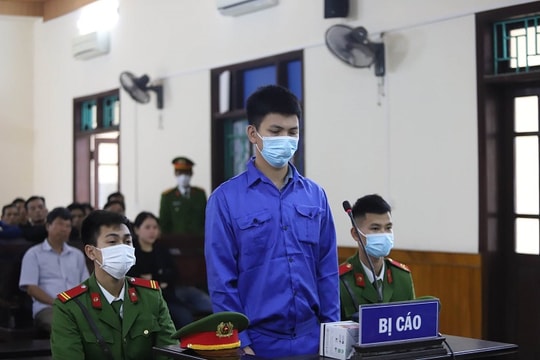 Dùng gậy gỗ đánh người vì can ngăn đánh nhau bất thành