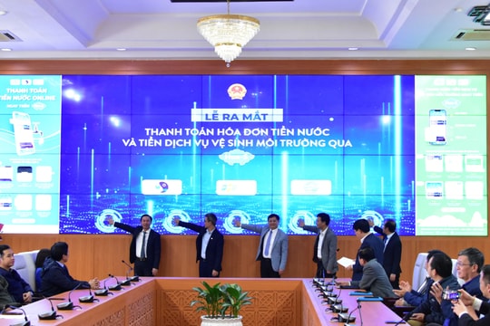 Ra mắt dịch vụ thanh toán hóa đơn tiền nước và tiền vệ sinh môi trường qua phần mềm Hue-S