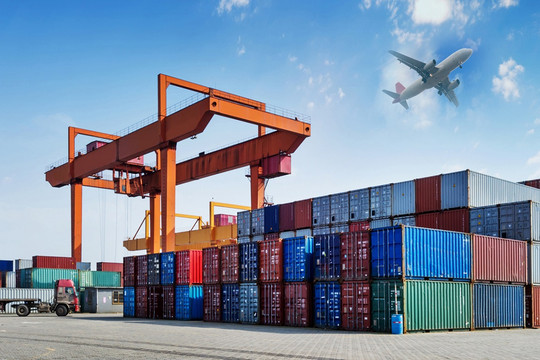 Kỳ 1 tháng 2, cán cân thương mại hàng hóa thặng dư hơn 1 tỷ USD