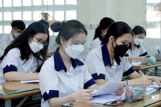 Thực hiện Nghị quyết 165 về học phí của các cơ sở GD&ĐT công lập năm học 2022-2023