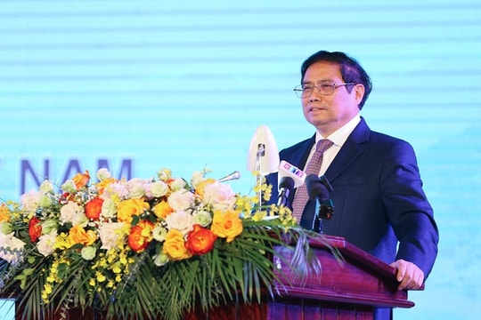 Thủ tướng: Kết nối Hòa Bình với các địa phương trong nước và quốc tế