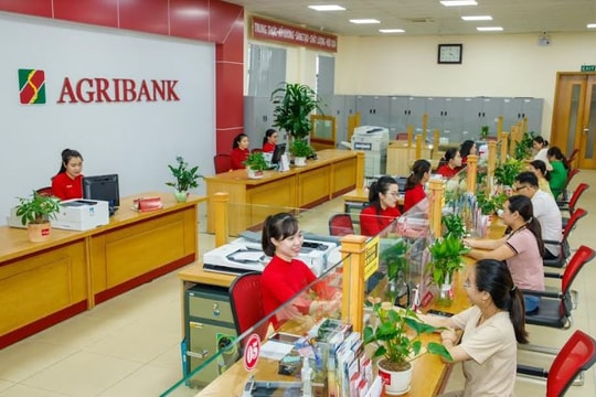 Agribank tri ân khách hàng hàng chục tỷ đồng
