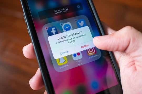 Instagram và Facebook dẫn đầu nhóm phần mềm người dùng muốn xóa