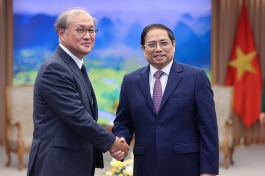 Thủ tướng đề nghị Nhật Bản tăng cường hợp tác phát triển hạ tầng chiến lược, triển khai ODA thế hệ mới
