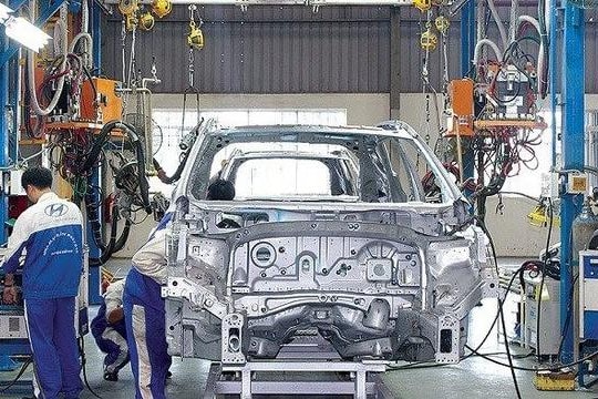 Đề xuất giảm 50% lệ phí trước bạ đối với ô tô sản xuất, lắp ráp trong nước