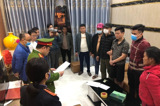 Tạm giữ hình sự 2 đối tượng có hành vi mua bán trái phép chất ma túy