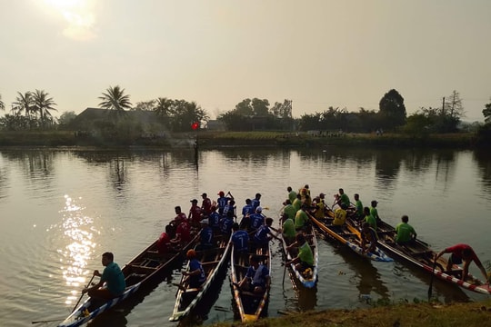 Đua ghe trong lễ chạp làng, một người đàn ông bị đuối nước