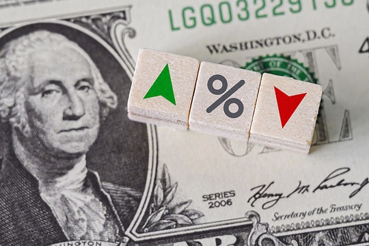 Chủ tịch Fed: Lãi suất có thể sẽ cao hơn dự đoán trước đây
