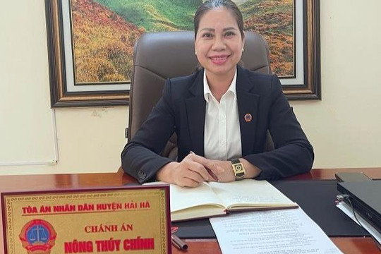 Nữ Chánh án gắn bó mật thiết với nhân dân vùng biên viễn