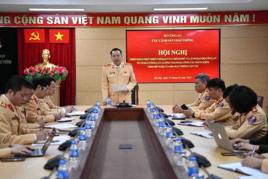 Từ 11/3, CSGT tăng cường cho các trung tâm đăng kiểm