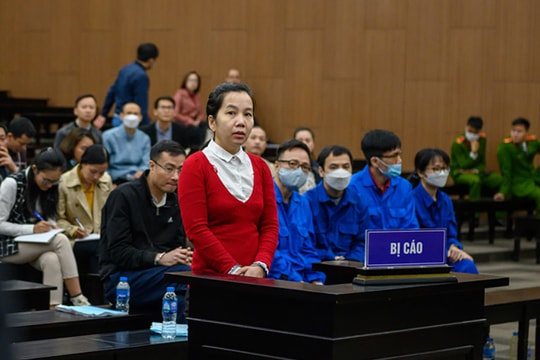 Các cựu nhân viên ngân hàng giúp sức cho Nguyễn Thị Hà Thành lừa đảo thế nào?