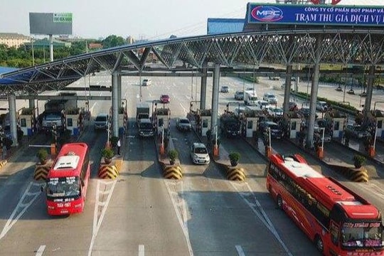 Bộ Tài chính đề xuất 8 mức thu phí sử dụng đường bộ với xe ô tô