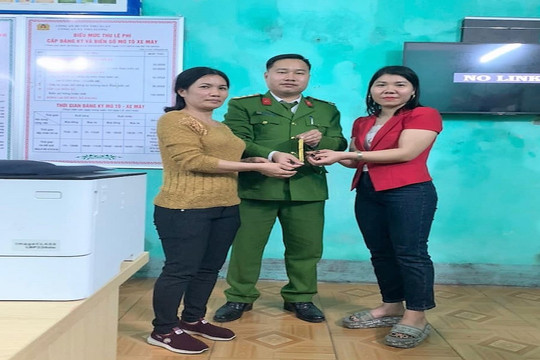 Thanh Hóa: Cô giáo mầm non trả lại 1 cây vàng cho người đánh rơi