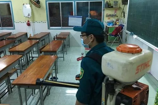 Cảnh báo mạo danh nhân viên y tế bán thuốc diệt muỗi