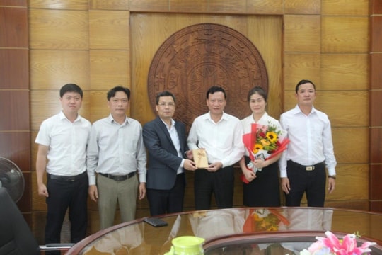 Khen thưởng đột xuất Chi bộ TAND quận Thanh Khê